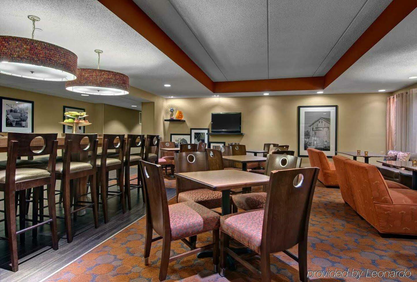 Hampton Appleton-fox River Mall Area Hotel Appleton